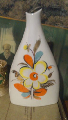 Графин 21см.