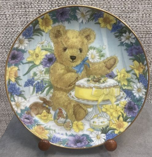 Декоративна тарелка Franklin Mint. Пасхальное Угощение Тедди. Англия. 20.5 см.