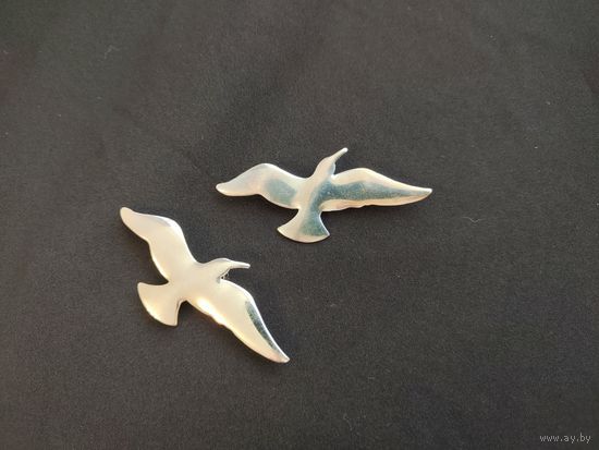 Брошь Чайки пара