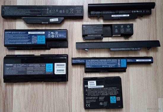 Аккумуляторные батареи ноутбуков 8 штук