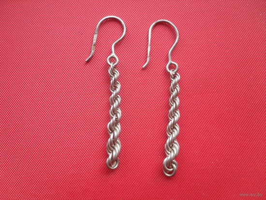 Серьги серебро, проба 916.Вес 3.76 гр.