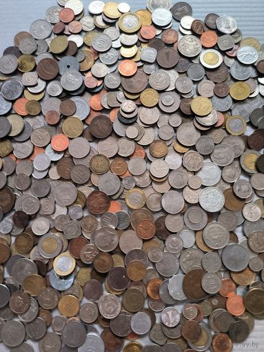 3 кг монет без СССР, России, Украины с 1 рубля