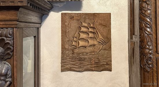 Настенное резное панно корабль парусник Крузенштерн дерево