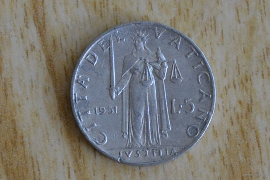 Ватикан 5 лир 1951