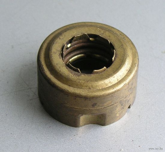 Сальник водяного насоса ВАЗ-2101