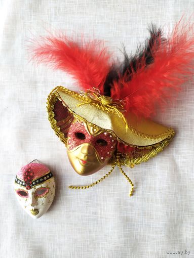 ДЕКОРАТИВНАЯ ВЕНЕЦИАНСКАЯ МАСКА