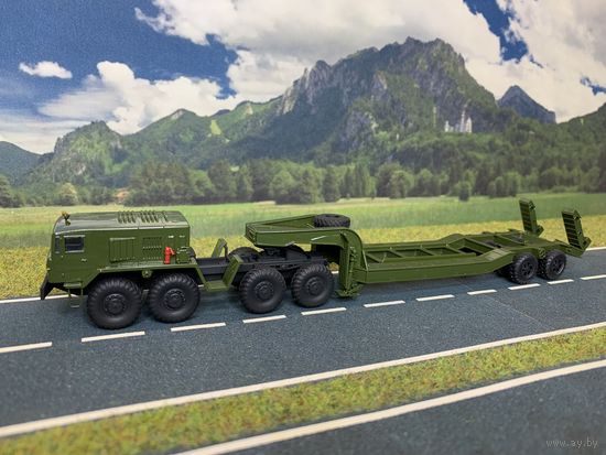 МАЗ 537 с тралом ЧМЗАП-5247 Масштаб HO 1:87.