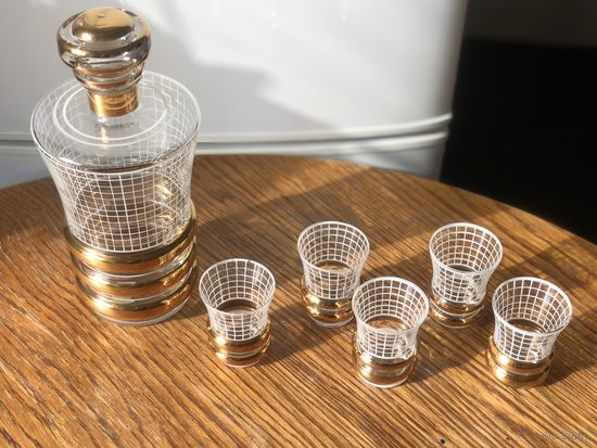 Графин и рюмки Чехословакия винтаж