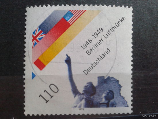 Германия 1999 50 лет с блокады Берлина, флаги Михель-1,1 евро гаш.