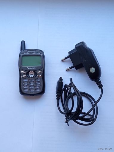 Мобильный телефон Panasonic A100 .