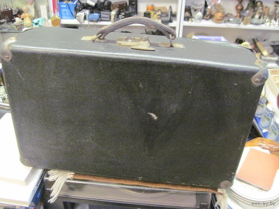 Чемодан 45х27х13,5 см.