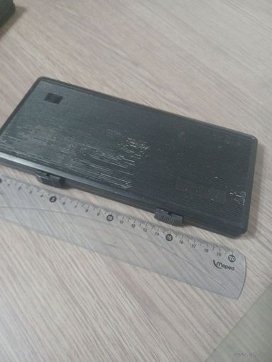 Готовальня НЧ-10-2-01. Футляр.