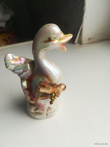 Миниатюрная статуэтка. С рубля.