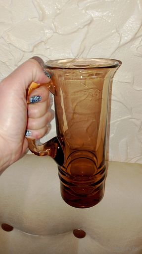 Коричневое стекло времён СССР, пивная кружка тяжёлое стекло