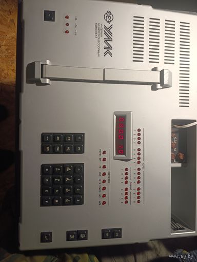 Учебный микропроцессорный комплект УМК