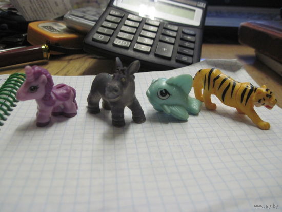 Три фигурки/10 с рубля!