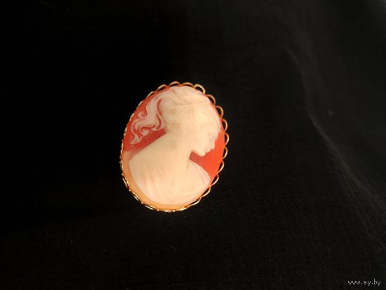 Кулон Камея