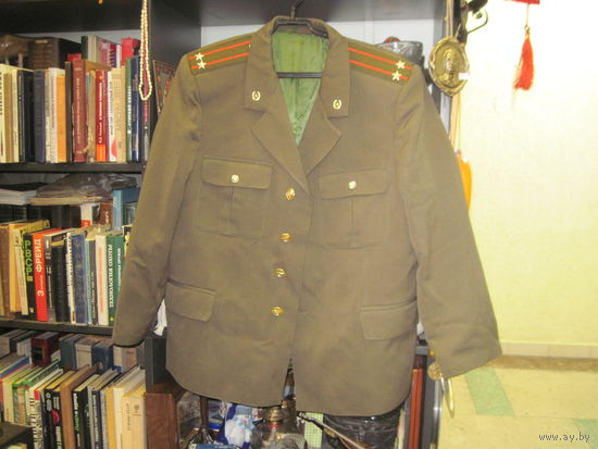 Китель подполковника на 50/2 размер.