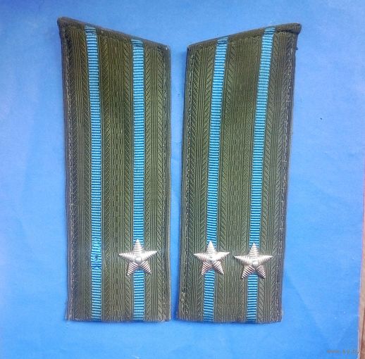 Погоны почти подполковника - ВВС.