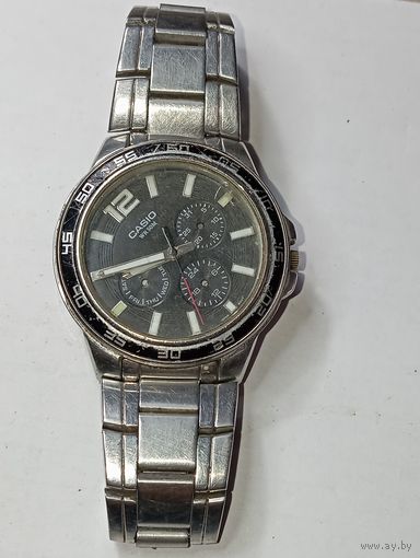 Часы кварцевые  CASIO