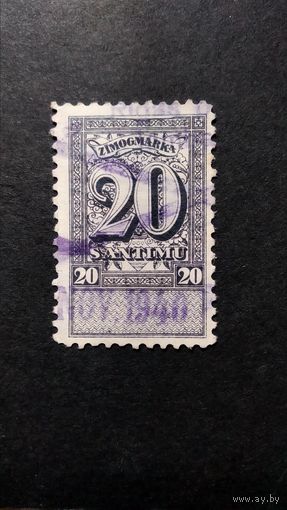 Латвия\1\ 1933-35 г. 6 выпуск Гербовая марка. зуб.9х9.5