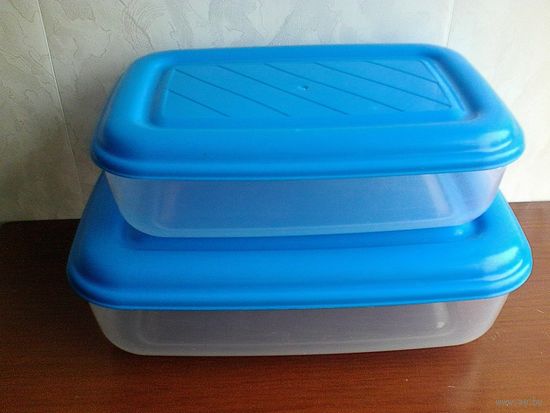 Два Контейнера - Одним Лотом - Объёмы:  1.1 и 1.5  литра. Размеры: 6-12-21 и 7-16-24 см.