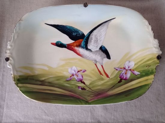 Антикварное фарфоровое блюдо Limoges начало XX века (около 1900-х годов)