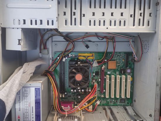 Материнская плата