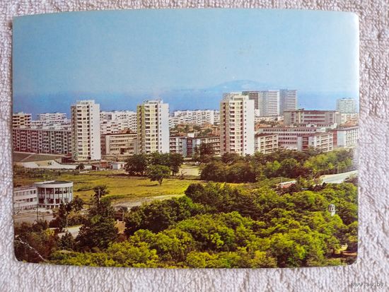 Болгария, Бургас. Жилые комплексы "Толбухин" и "Изгрев"