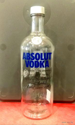 Бутылка от Водки ABSOLUT * АБСОЛЮТ * Швеция * с Пробкой * объём 1 литр * высота 28 см * диаметр 8.5 см * (1)