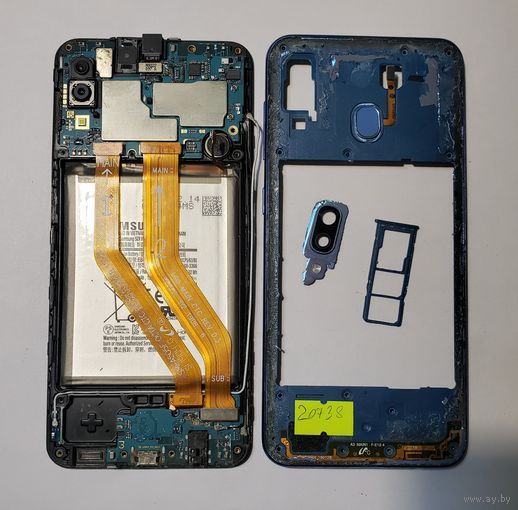 Телефон Samsung A30. 20738