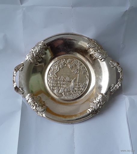 Поднос блюда сухарница