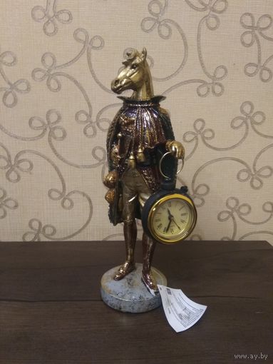 Статуэтка Лошадь с часами