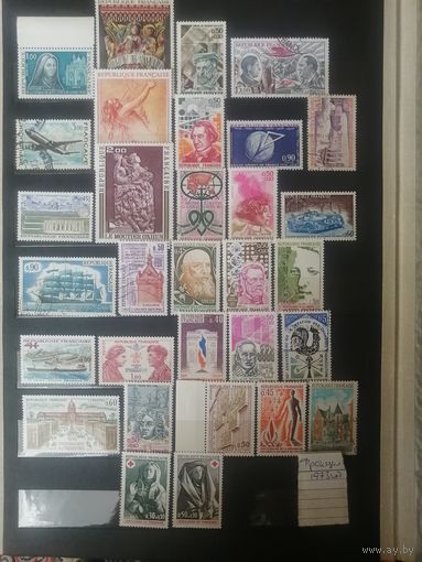Лот чистых и гашенных марок Франции 1973 года (в основном чистых)