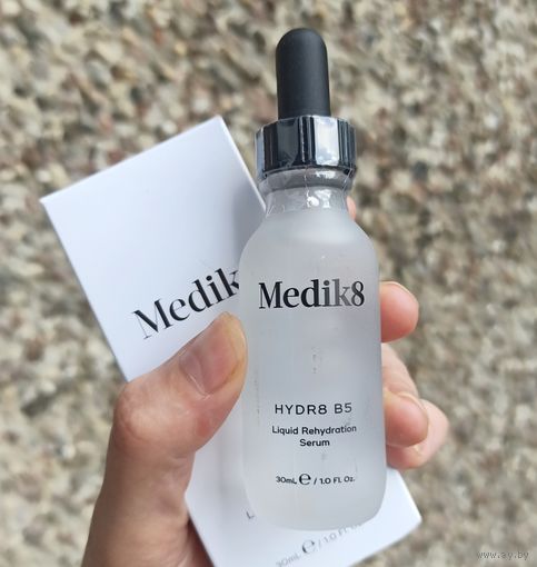 Сыворотка для лица Medik8 HYDR8 B5 Liquid Rehydration Serum 30 ml