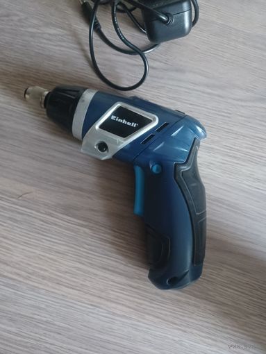 Отвертка аккумуляторная Einhell