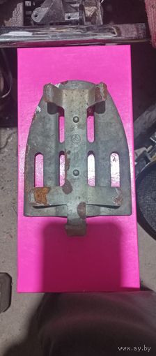 Подставка под утюг