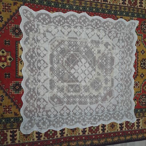 Скатерти,накидки ,х/б, 95х95см. 2 шт.