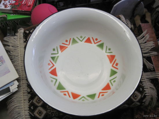 Миска эмалированная 8,5х28 см.