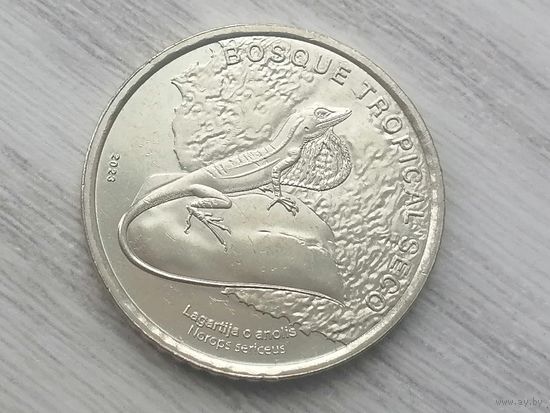 Коста- Рика . ящерица чек. блеск с рубля