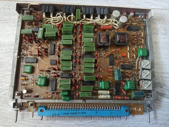 Плата с микросхемами