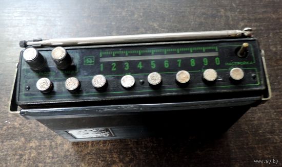 Радиоприёмник "Урал - Авто 2" СССР.