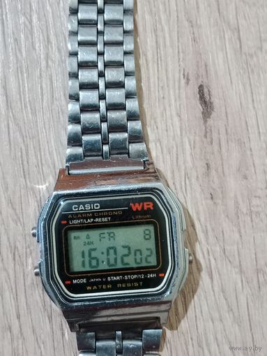 Часы Casio в рабочем состоянии