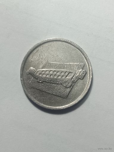 Малайзия 10 сен 2001 года .
