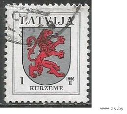 Латвия. Герб г.Курземе. 1994г. Mi#371.