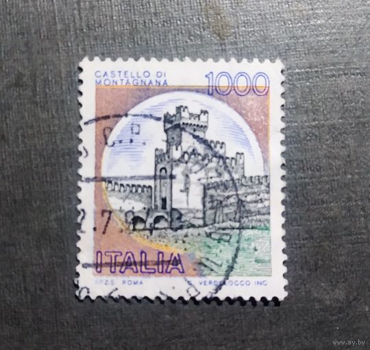 Марка Италия 1980 год Замок