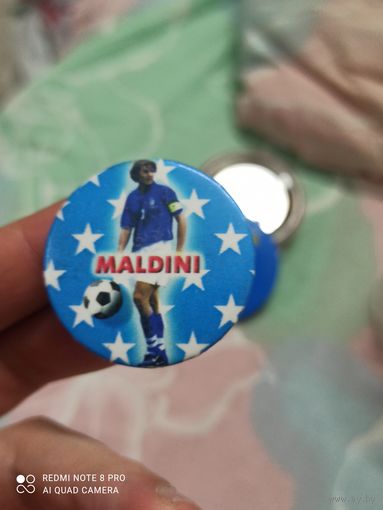 Значок футбол