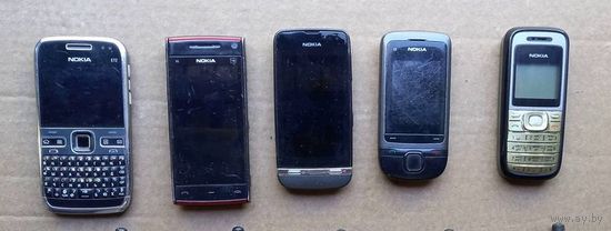 Мобильники Nokia.Ретро. 5 штук