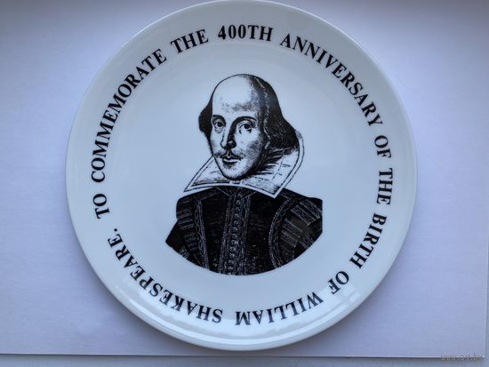 Тарелка, Шекспир 400 лет, Royal Doulton, Англия.