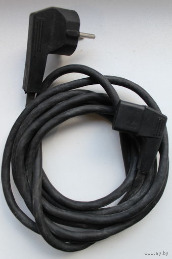 Старый кабель от ретро компьютерной техники длинны-2.40 м